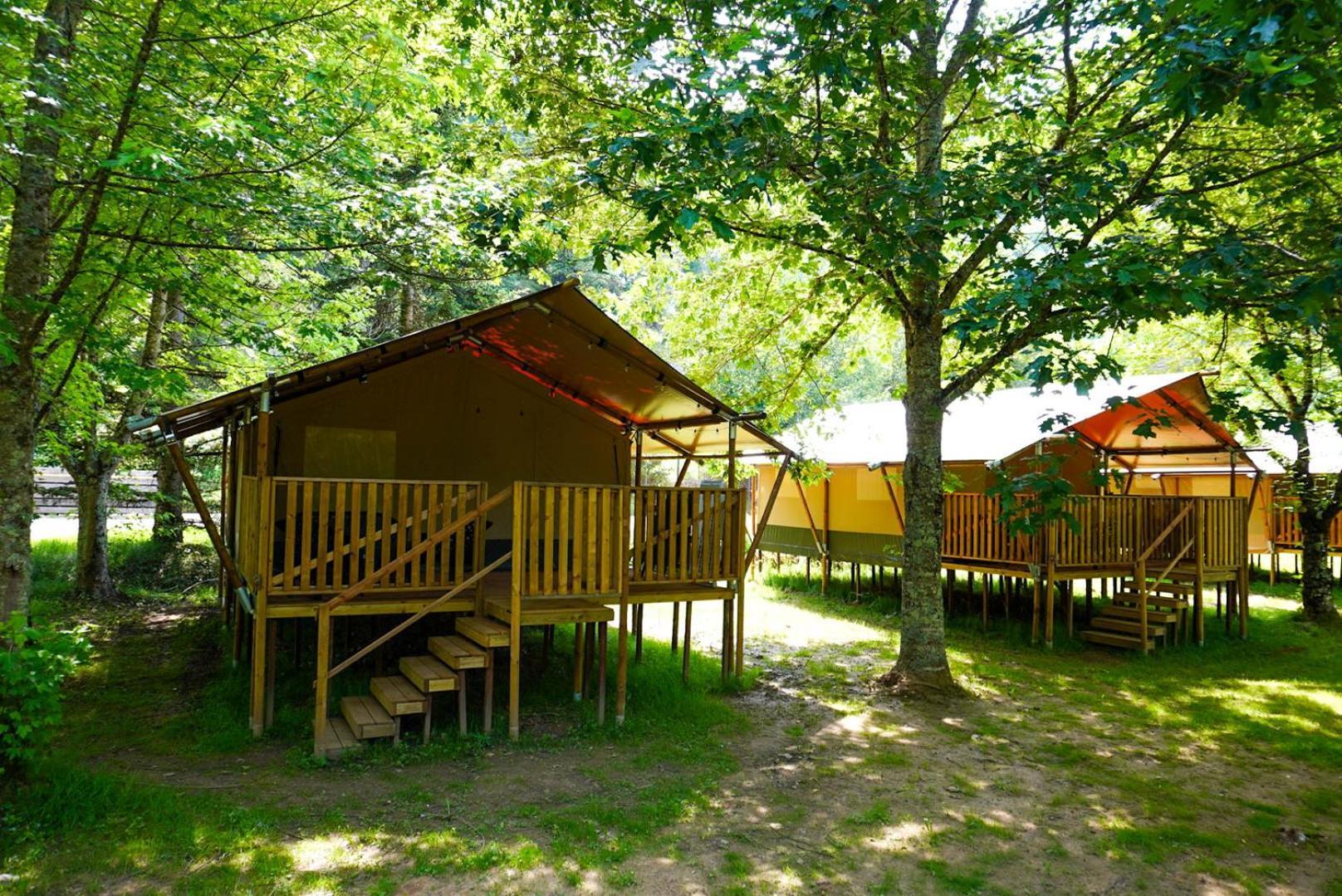 Camping Pittoresque Saint-Parthem ห้อง รูปภาพ