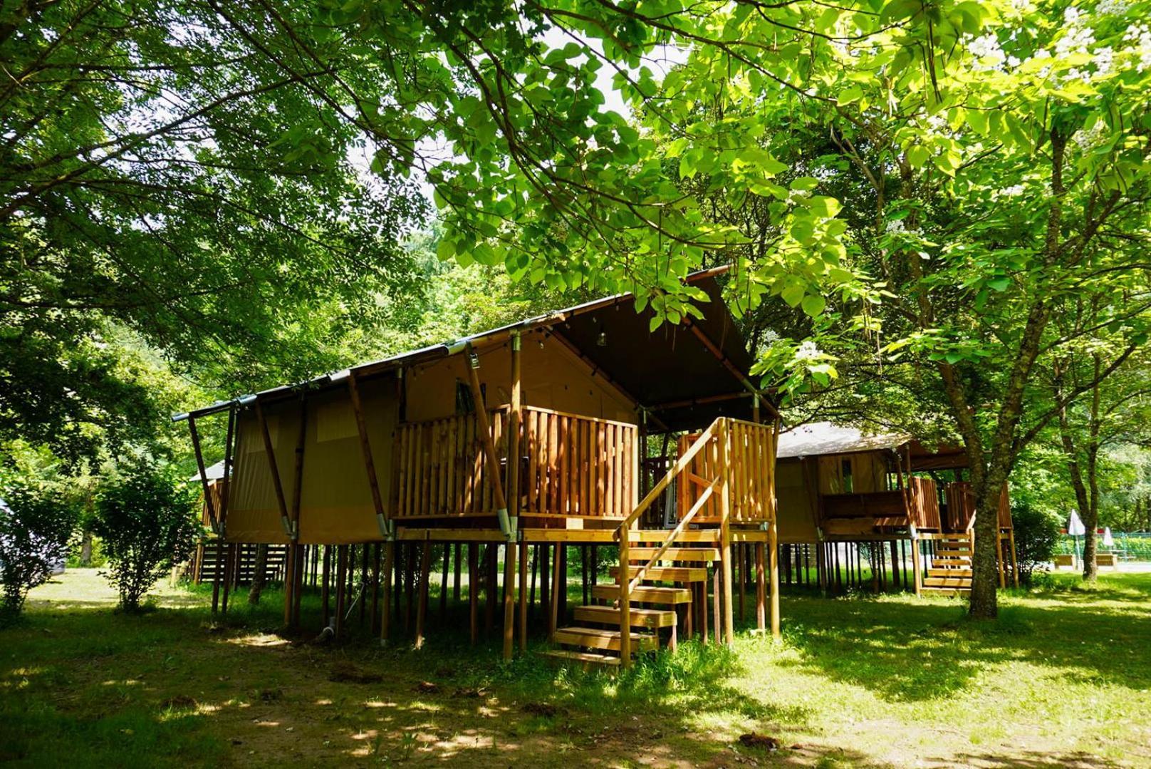 Camping Pittoresque Saint-Parthem ห้อง รูปภาพ