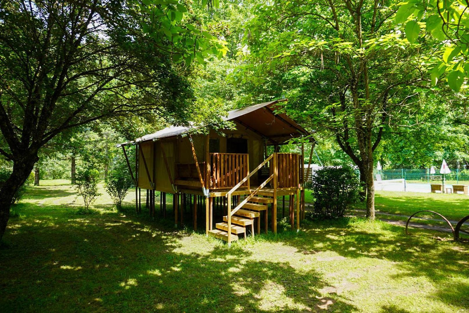 Camping Pittoresque Saint-Parthem ห้อง รูปภาพ