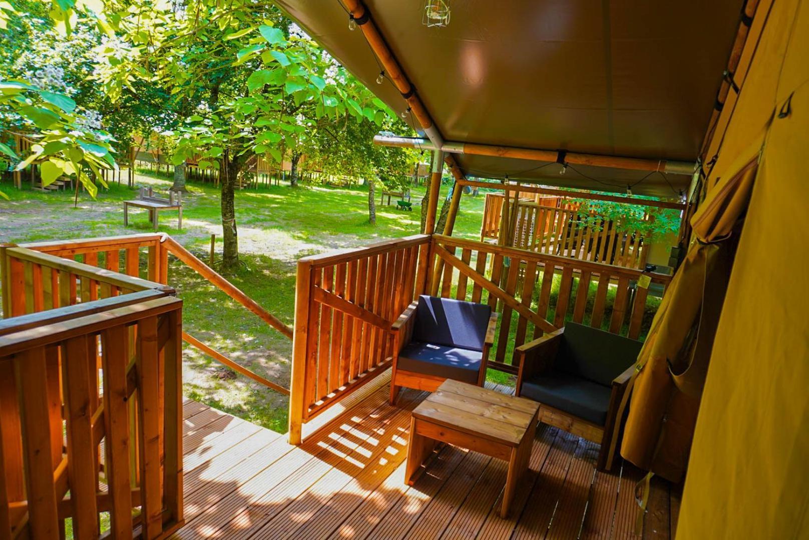 Camping Pittoresque Saint-Parthem ห้อง รูปภาพ