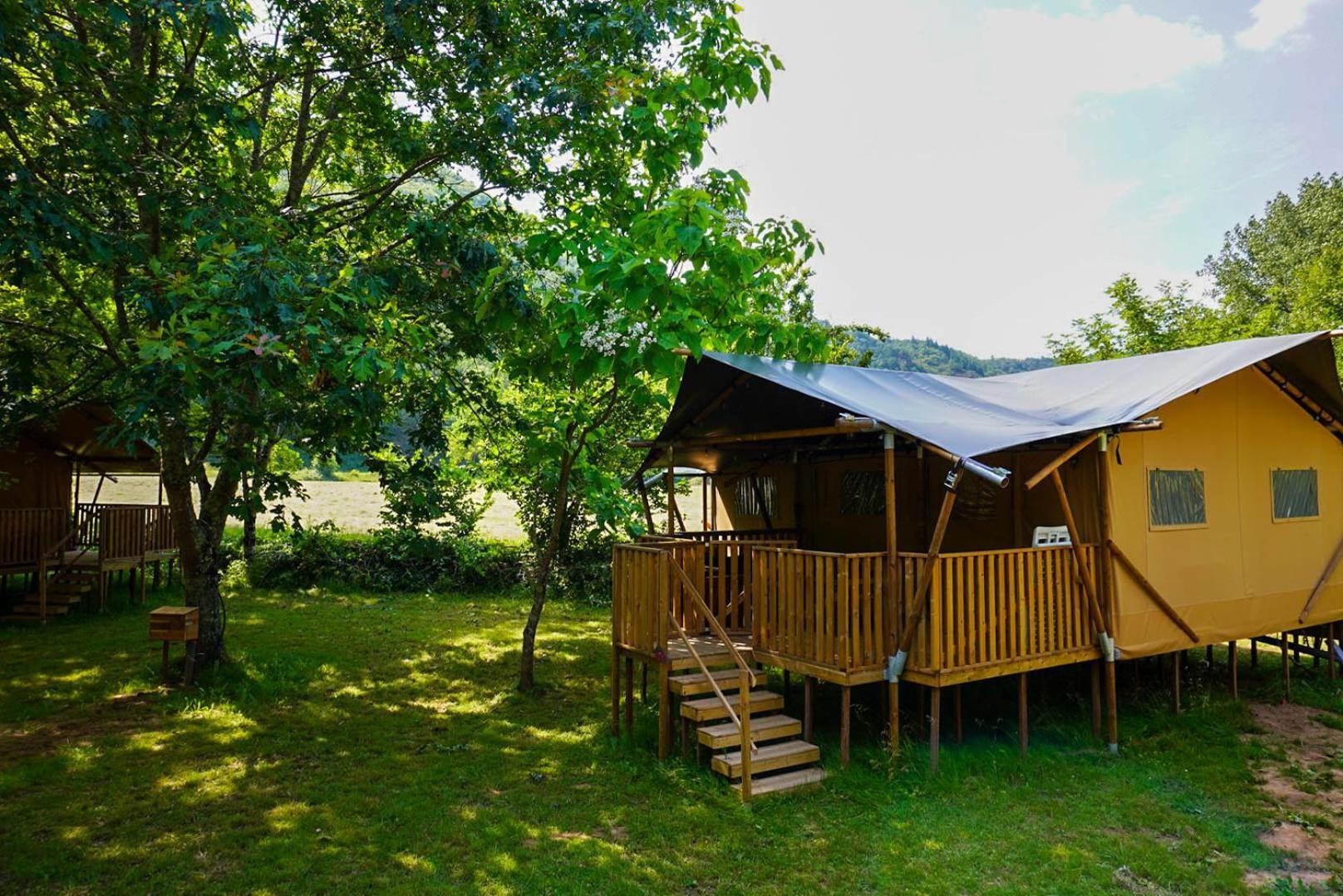 Camping Pittoresque Saint-Parthem ห้อง รูปภาพ