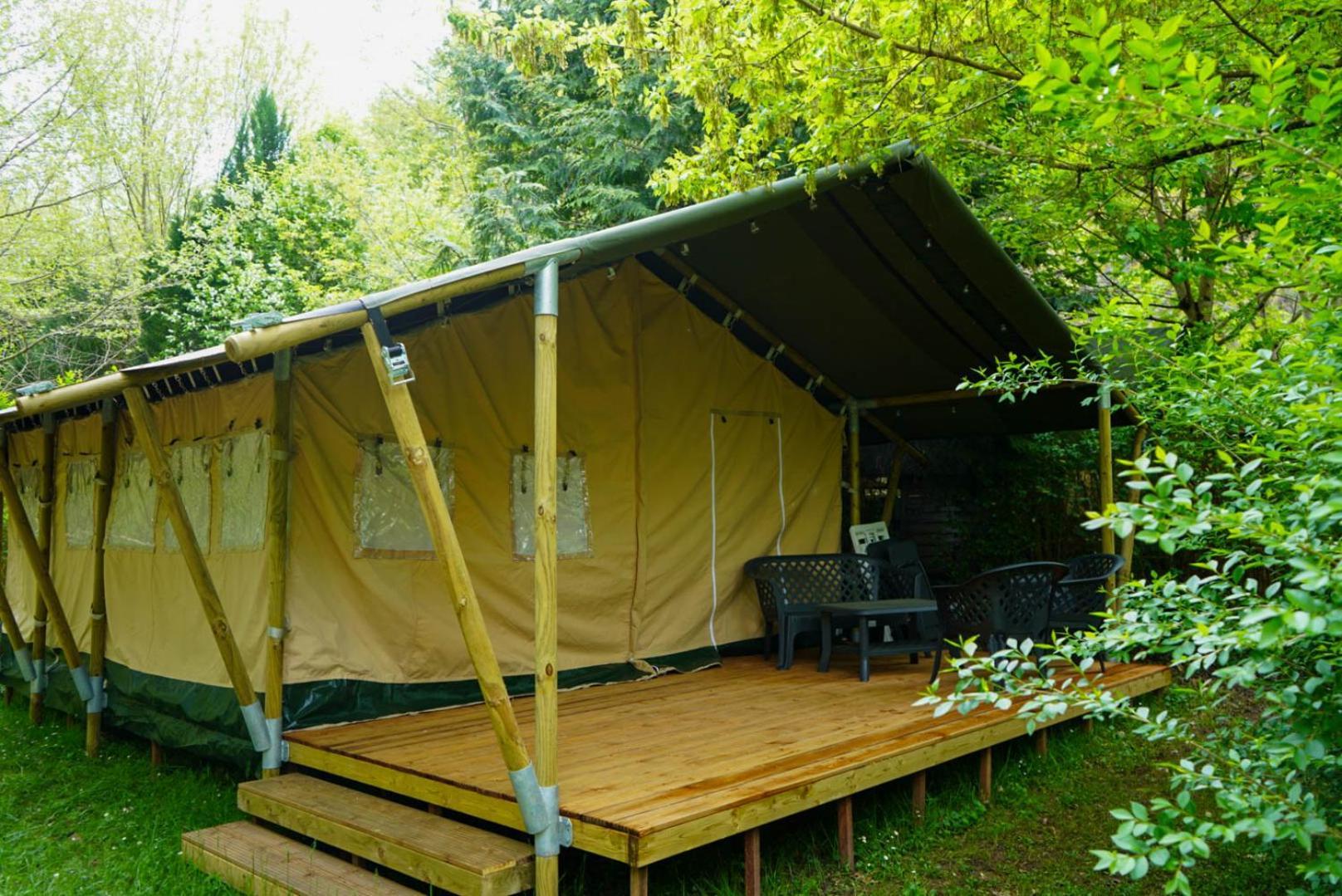 Camping Pittoresque Saint-Parthem ภายนอก รูปภาพ